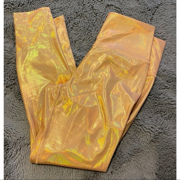 Fabletics high waist shiney iridescent leggings size M - Picture 6 of 8